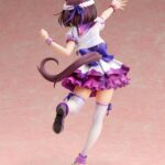 Descubre el apasionante mundo de Estatua Special Week 23cm.