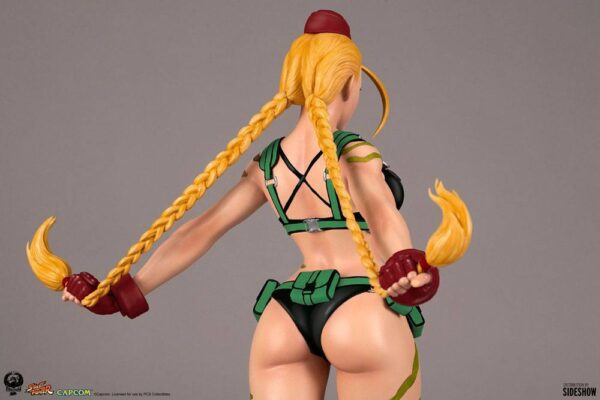 Descubre el apasionante mundo de Estatua Street Fighter Cammy 44cm.