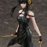 Descubre el apasionante mundo de Estatua Yor Forger 25cm.