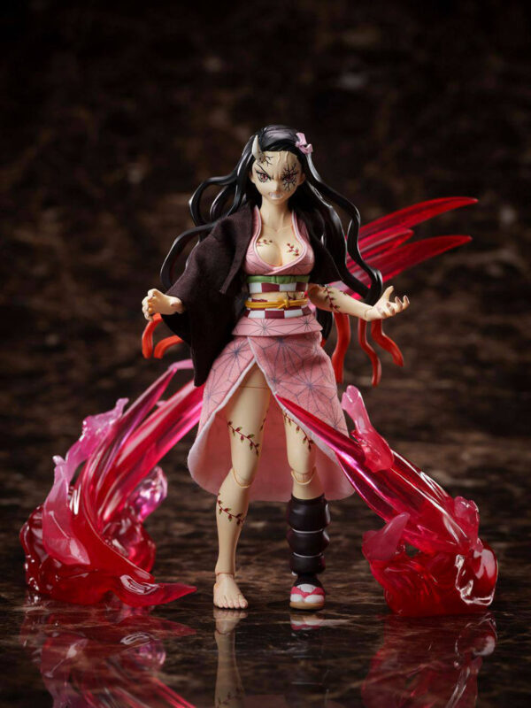 Descubre el apasionante mundo de Figura BUZZmod Nezuko Kamado Demon Advancing.