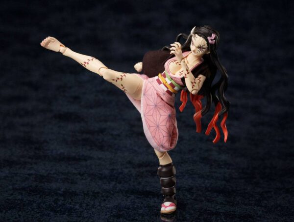 Descubre el apasionante mundo de Figura BUZZmod Nezuko Kamado Demon Advancing.