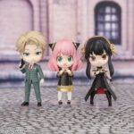 Descubre el apasionante mundo de Figura Figuarts mini Anya Forger.