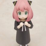 Descubre el apasionante mundo de Figura SH Figuarts Anya Forger.