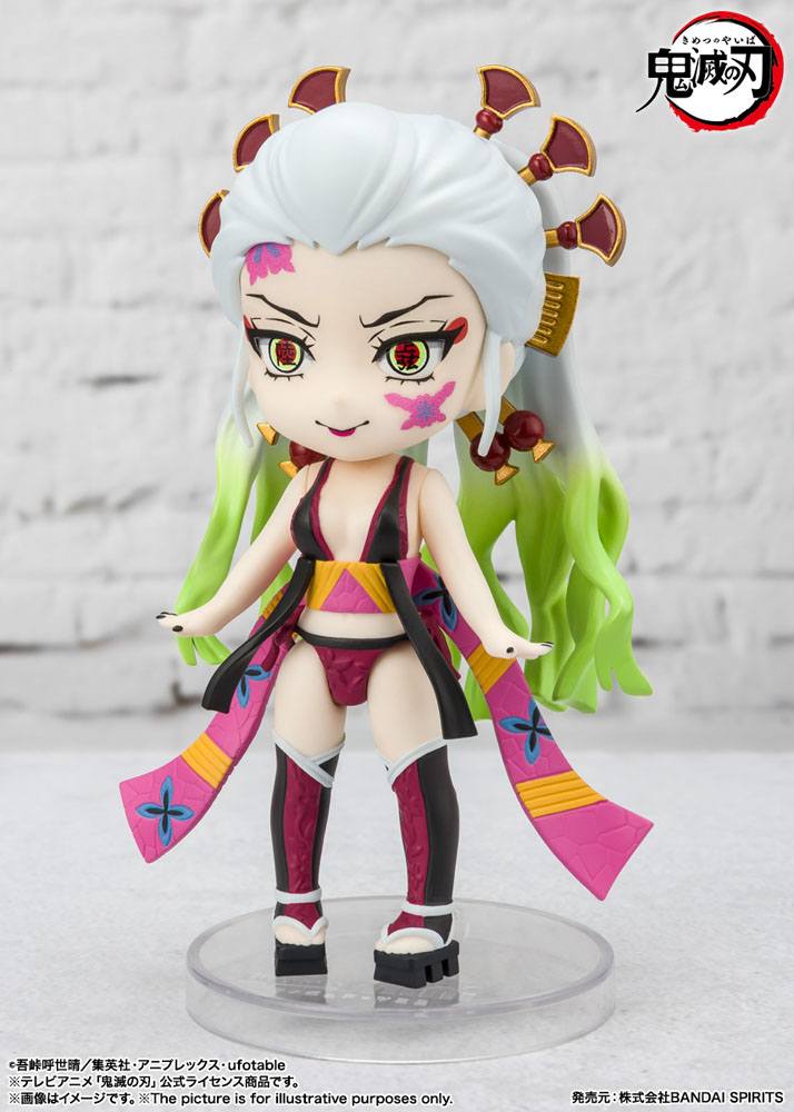 Descubre el apasionante mundo de Figuras Figuarts mini Daki y Gyutaro.