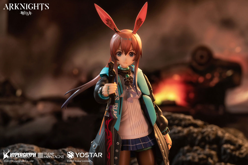 Descubre el apasionante mundo de Estatua Arknights Amiya 18cm.
