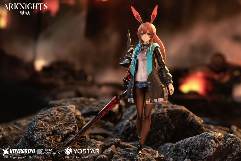 Descubre el apasionante mundo de Estatua Arknights Amiya 18cm.