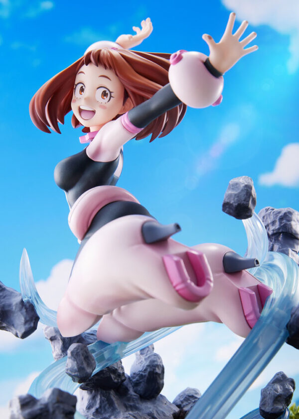 Descubre el apasionante mundo de Estatua Ochaco Uraraka 23cm.