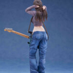 Descubre el apasionante mundo de Estatua Original Character Guitar Girl.