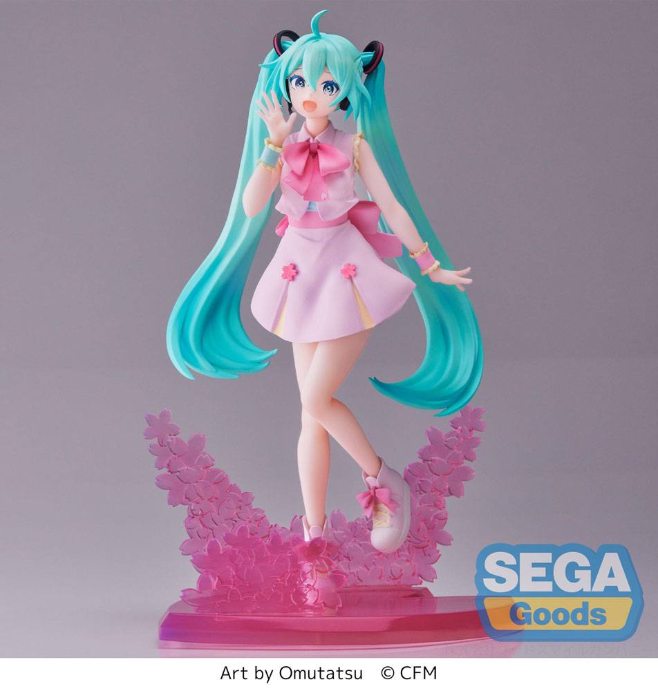 Descubre el apasionante mundo de Estatua Luminasta Sakura Miku Omutatsu.
