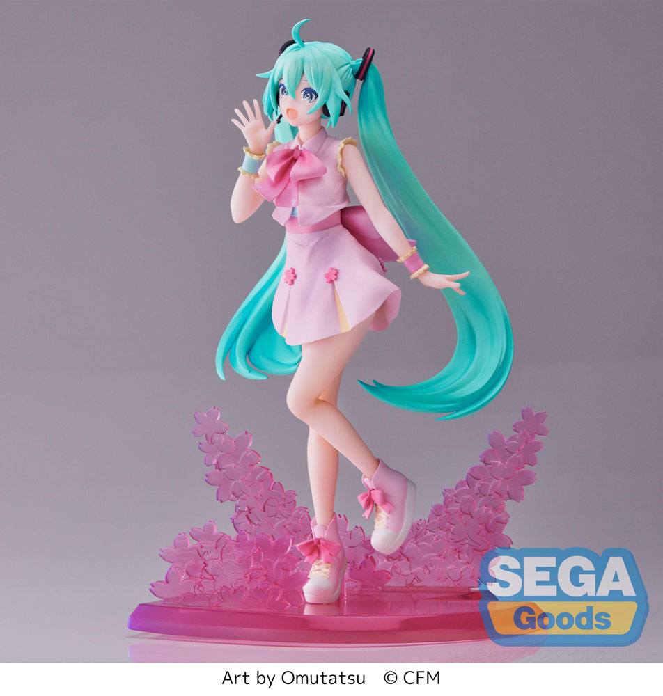 Descubre el apasionante mundo de Estatua Luminasta Sakura Miku Omutatsu.