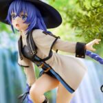 Descubre el apasionante mundo de Estatua Roxy Migurdia Dressing Mode.