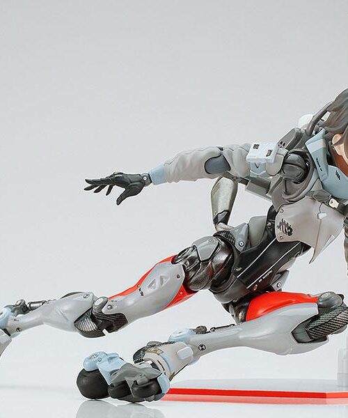 Descubre el apasionante mundo de Figura Motored Cyborg Runner Mandarin Surf.