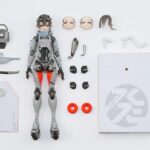 Descubre el apasionante mundo de Figura Motored Cyborg Runner Mandarin Surf.