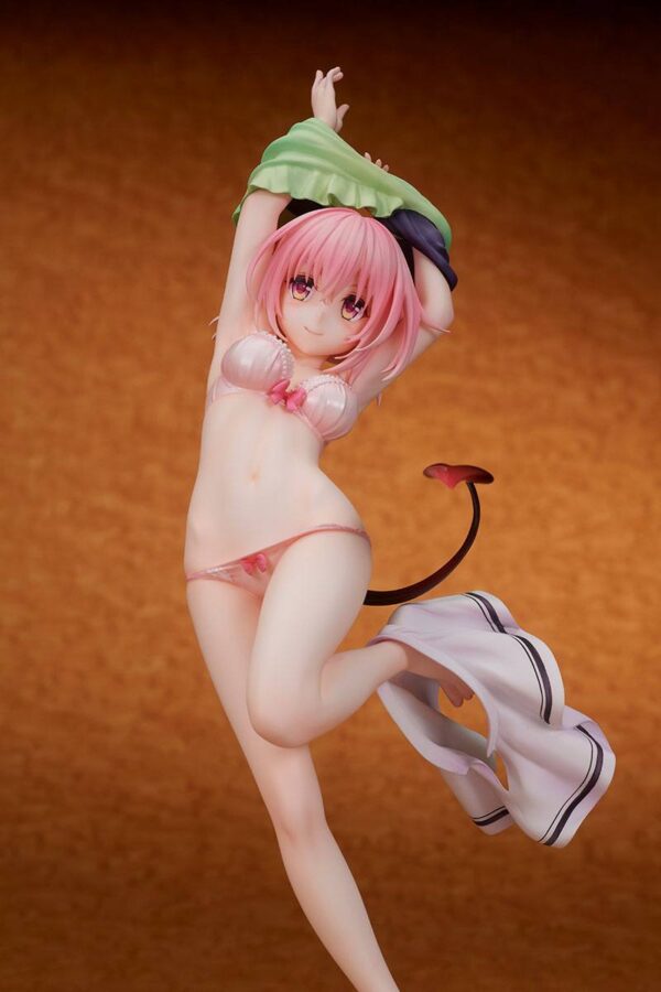 Descubre el apasionante mundo de Estatua Momo Belia Deviluke Changing Mode.