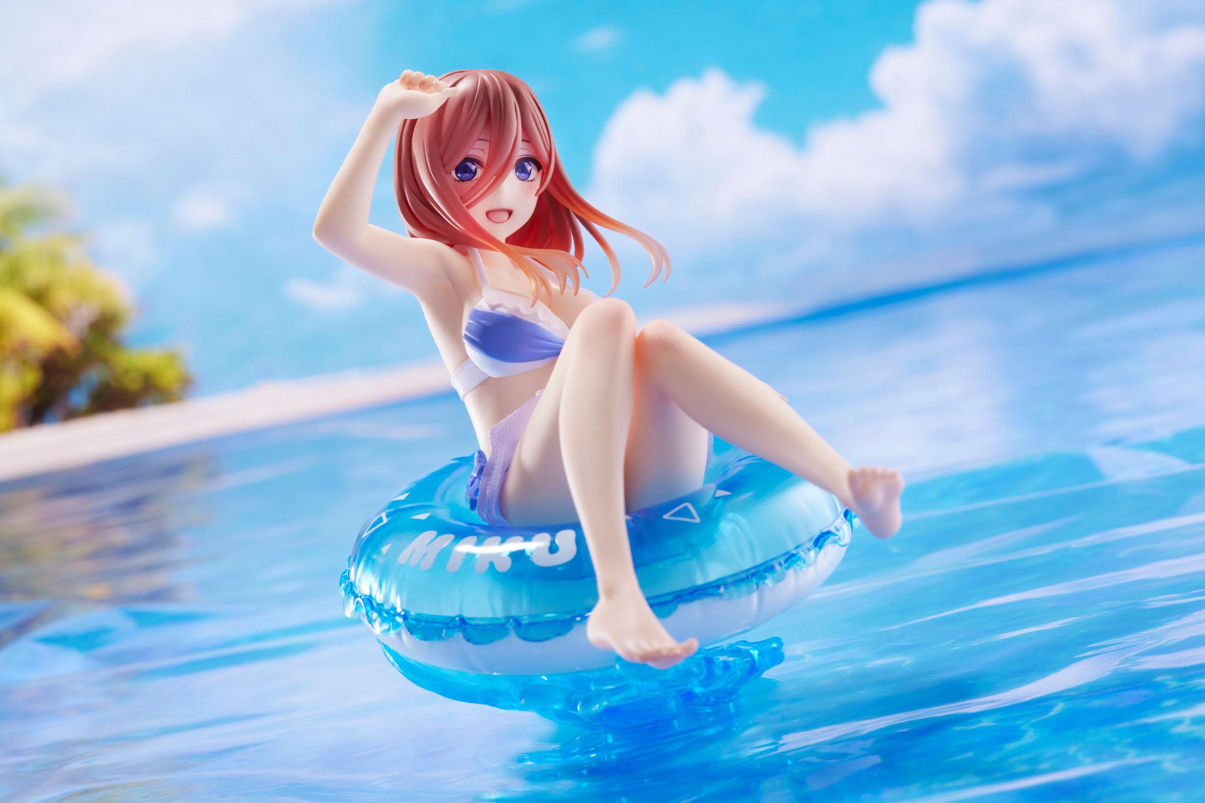 Descubre el apasionante mundo de Estatua Aqua Float Girls Miku Nakano.
