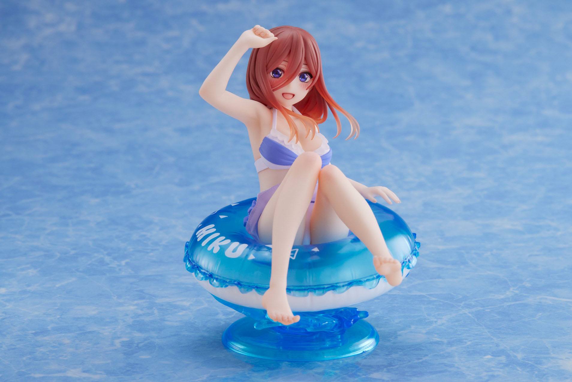 Descubre el apasionante mundo de Estatua Aqua Float Girls Miku Nakano.