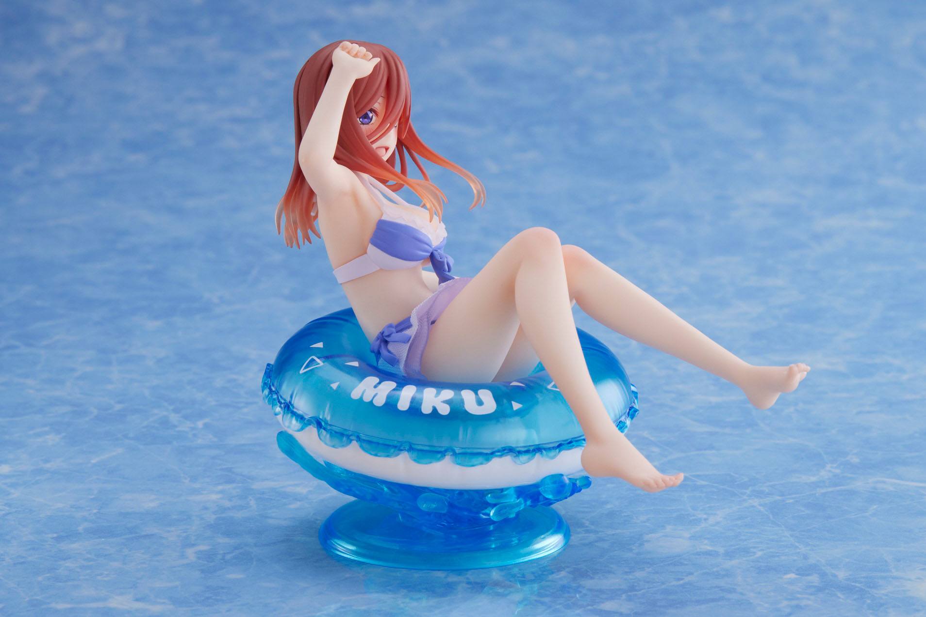Descubre el apasionante mundo de Estatua Aqua Float Girls Miku Nakano.