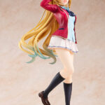 Descubre el apasionante mundo de Estatua Classroom of the Elite Kei Karuizawa.