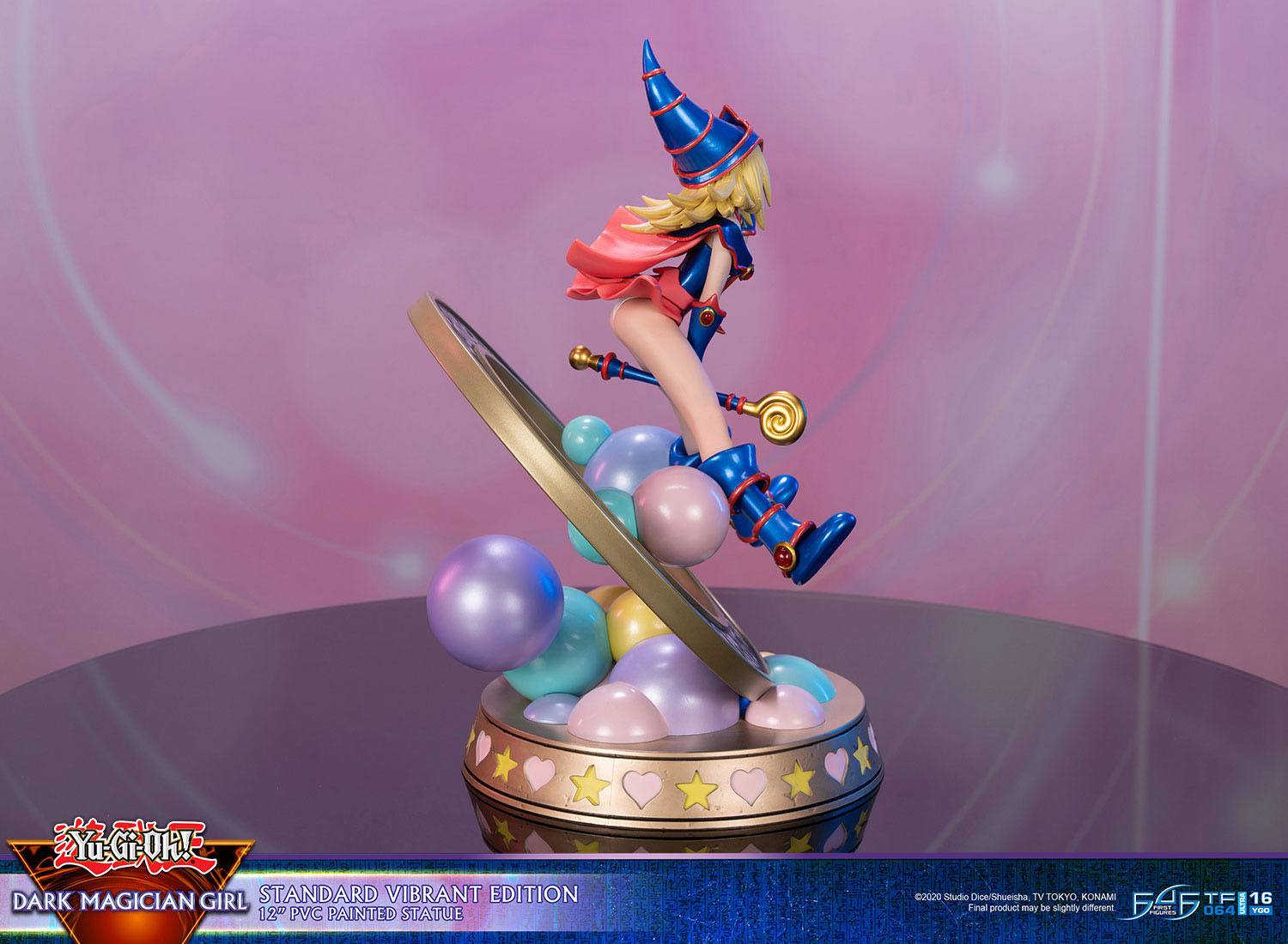 Descubre el apasionante mundo de Estatua Dark Magician Girl Vibrant Edition.