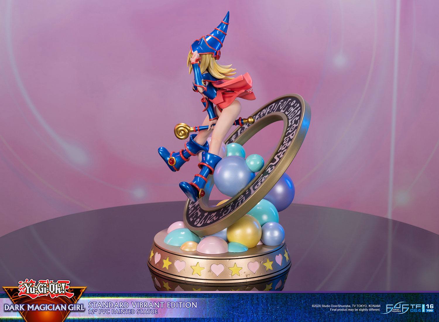 Descubre el apasionante mundo de Estatua Dark Magician Girl Vibrant Edition.