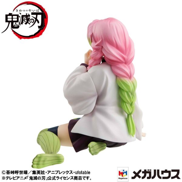 Descubre el apasionante mundo de Estatua GEM Kanroji-san Palm.