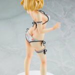 Descubre el apasionante mundo de Estatua Maitetsu Hinai Paulette bikini.