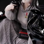 Descubre el apasionante mundo de Estatua Makinami Radio Eva Original Color.