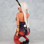 Descubre el apasionante mundo de Estatua Neala Black Rabbit by MaJO.