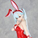 Descubre el apasionante mundo de Estatua Neala Red Rabbit by MaJO.