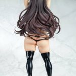 Descubre el apasionante mundo de Estatua Original Character Alp Switch.