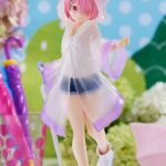 Descubre el apasionante mundo de Estatua Ram Day After the Rain.