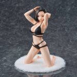 Descubre el apasionante mundo de Estatua Senpai-san Swimsuit Style.