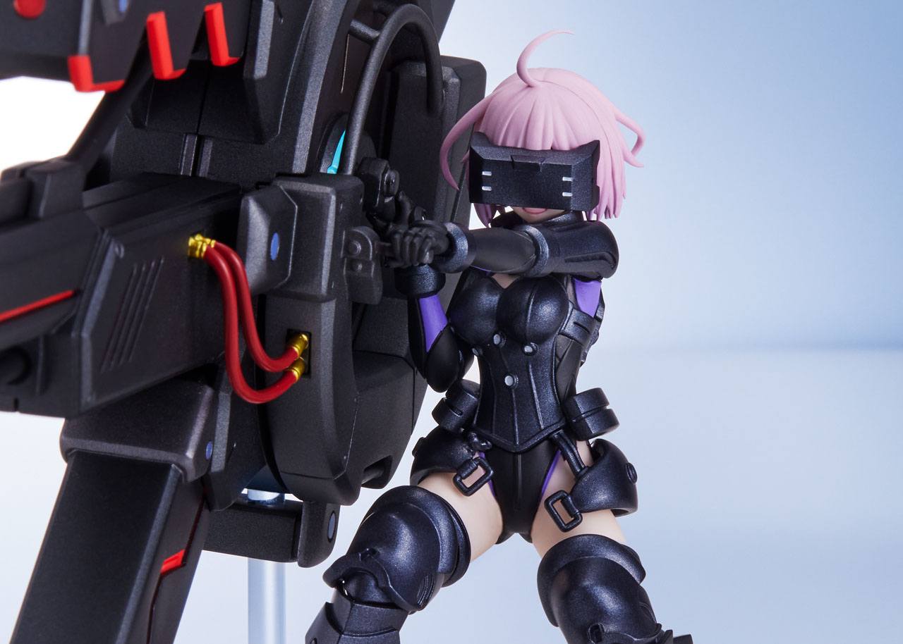 Descubre el apasionante mundo de Estatua Shielder Mash Kyrielight Black Barrel.