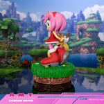 Descubre el apasionante mundo de Estatua Sonic the Hedgehog Amy.