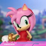 Descubre el apasionante mundo de Estatua Sonic the Hedgehog Amy.