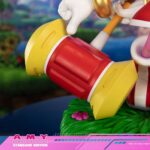 Descubre el apasionante mundo de Estatua Sonic the Hedgehog Amy.