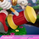 Descubre el apasionante mundo de Estatua Sonic the Hedgehog Amy.