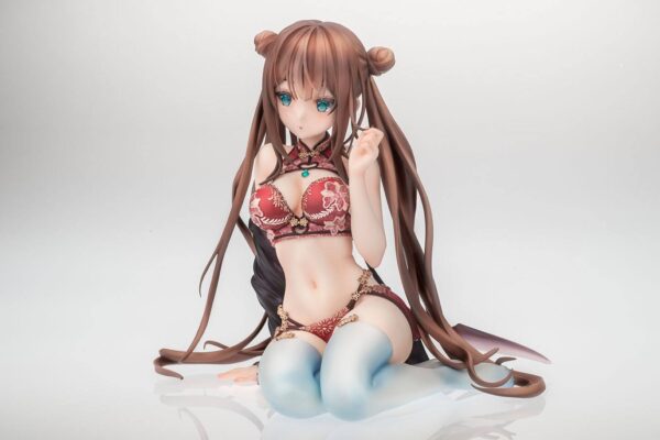 Descubre el apasionante mundo de Estatua Underwear Akuma-chan by Miwabe.