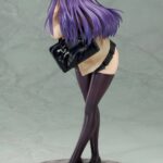 Descubre el apasionante mundo de Estatua Yuri Kamijo 26 cm.