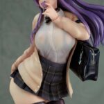 Descubre el apasionante mundo de Estatua Yuri Kamijo 26 cm.