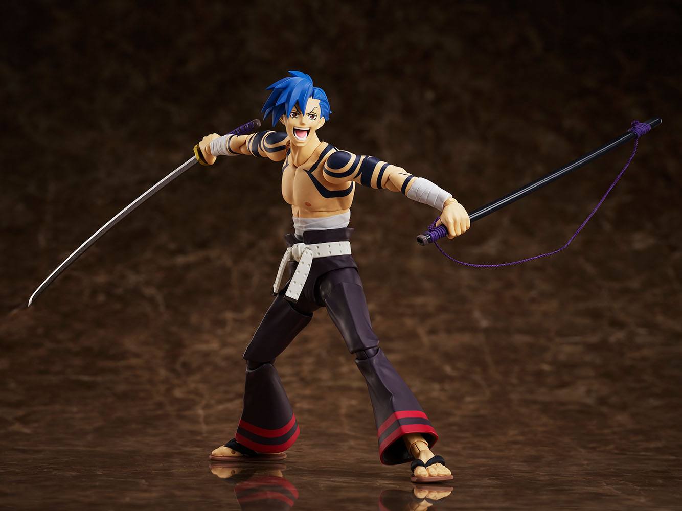 Descubre el apasionante mundo de Figura Gurren Lagann BUZZmod Kamina.