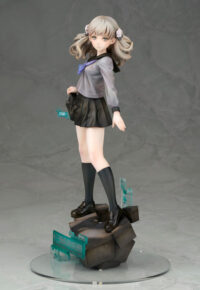 Descubre el apasionante mundo de Estatua 13Sentinels Aegis Rim Iori Fuyusaka.