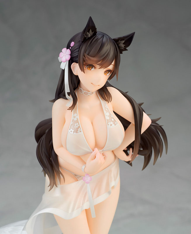 Descubre el apasionante mundo de Estatua Azur Lane Atago at the Beach.