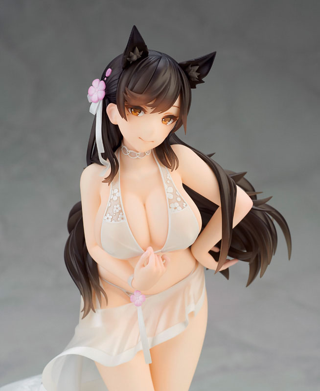 Descubre el apasionante mundo de Estatua Azur Lane Atago at the Beach.