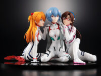 Descubre el apasionante mundo de Estatua Evangelion Asuka Rei Mari Newtype.