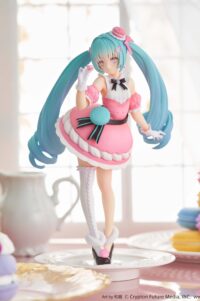 Descubre el apasionante mundo de Estatua Hatsune Sweets Series Macaroon.