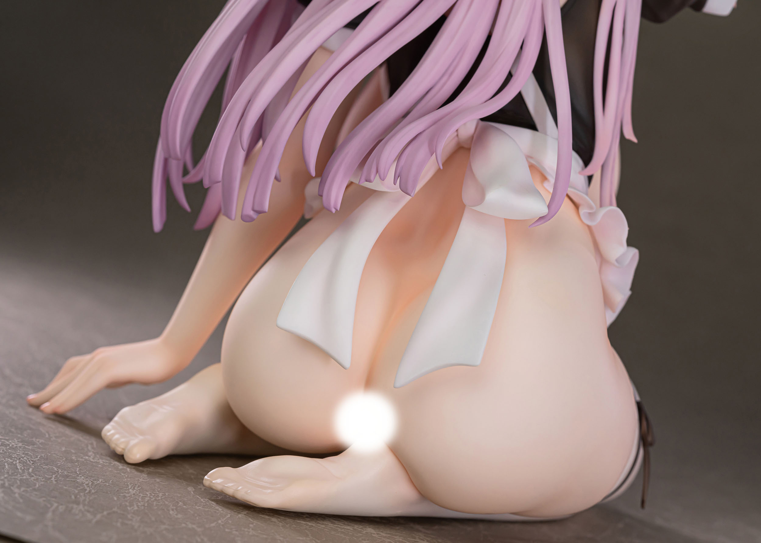 Descubre el apasionante mundo de Estatua Mearu Takigawa illustration by Thomas.