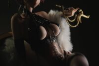 Descubre el apasionante mundo de Estatua Original Character Miyan.