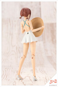 Descubre el apasionante mundo de Maqueta Koyomi Takanashi Swim Style.