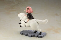 Descubre el apasionante mundo de Estatua Anya y Bond Forger Bonus Edition.